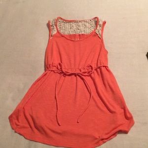 Liz Lange Maternity Coral top size S